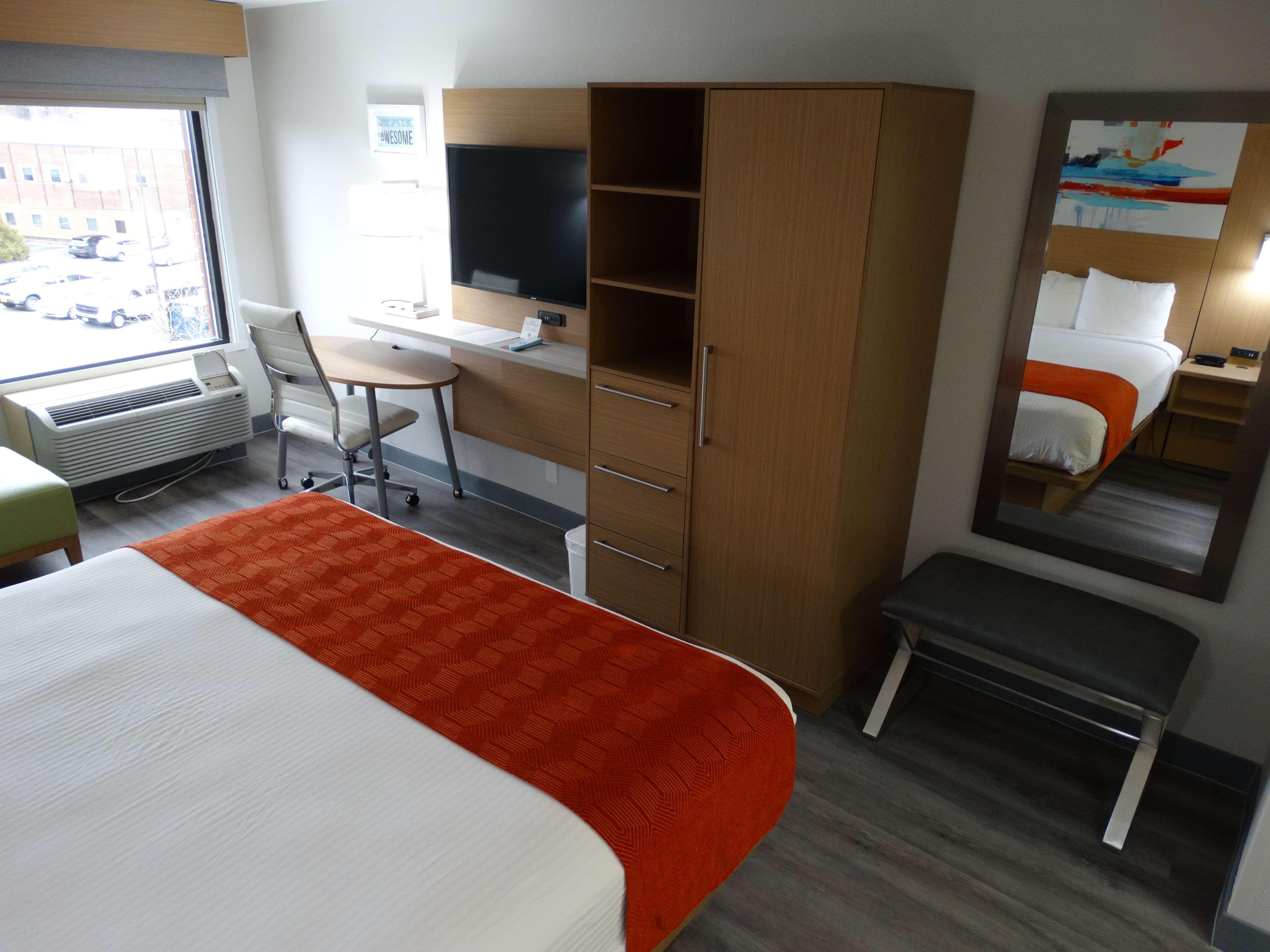 Best Western Plus Executive Hotel Richmond Dumbarton Kültér fotó