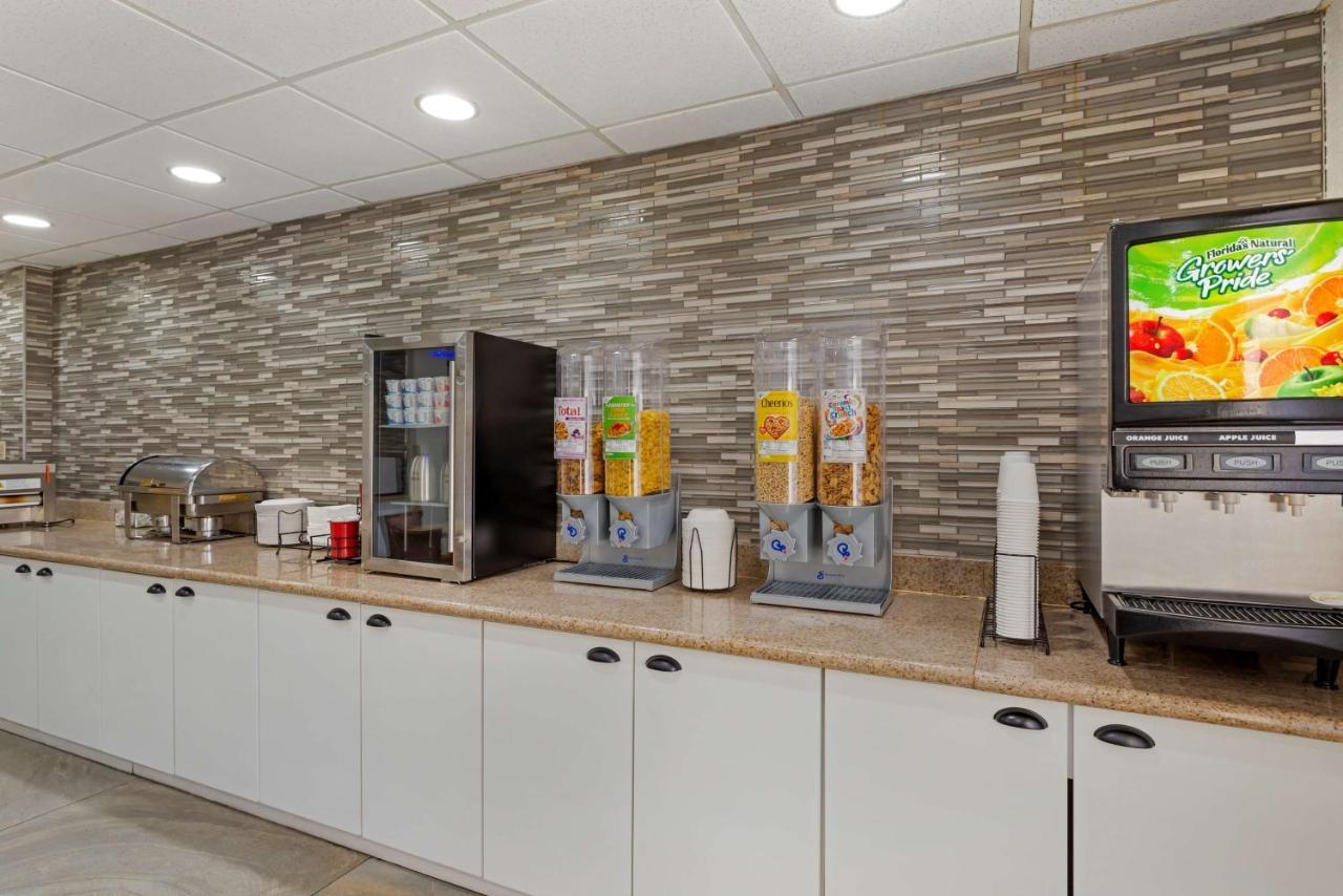 Best Western Plus Executive Hotel Richmond Dumbarton Kültér fotó